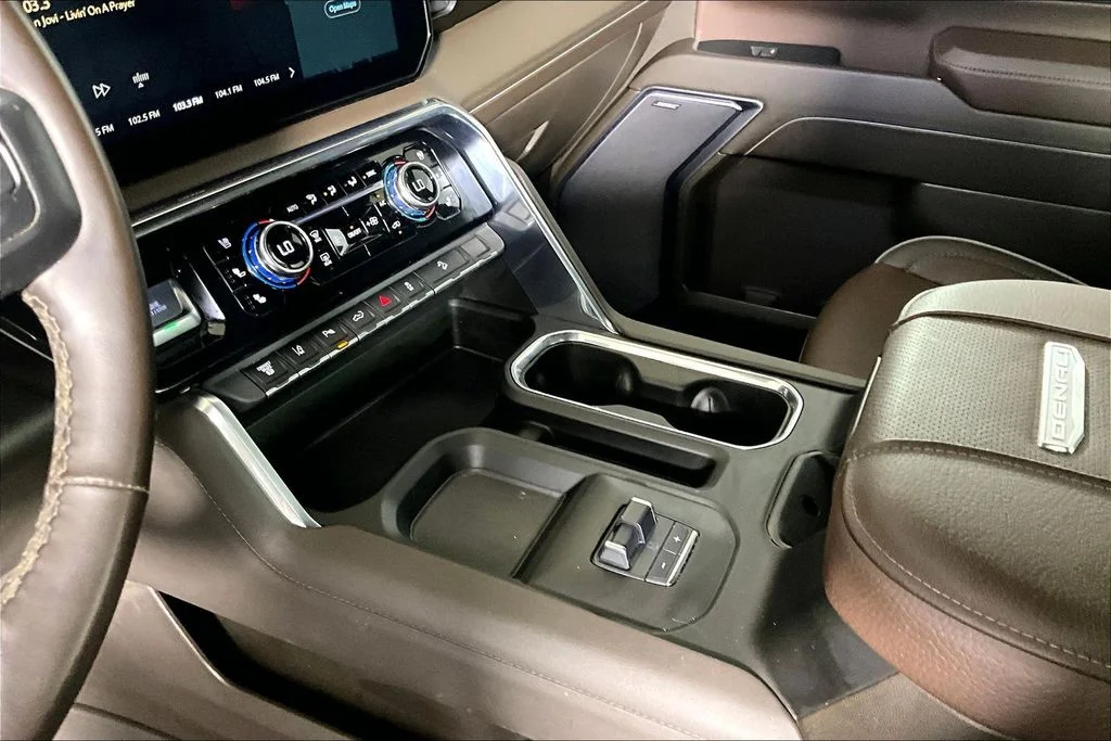 Used 2024 Redwood Metallic GMC Denali image 13