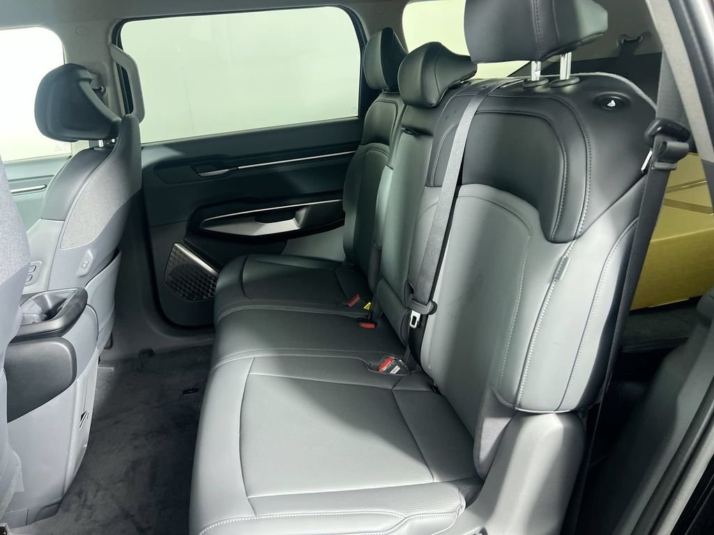 New 2026 Ebony Black Kia Light RWD image 28