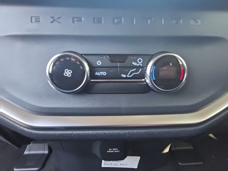 New 2026 Agate Black Metallic Ford MAX Active image 25