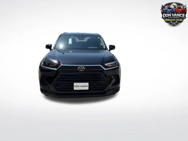 Used 2025 Black Toyota XLE image 8