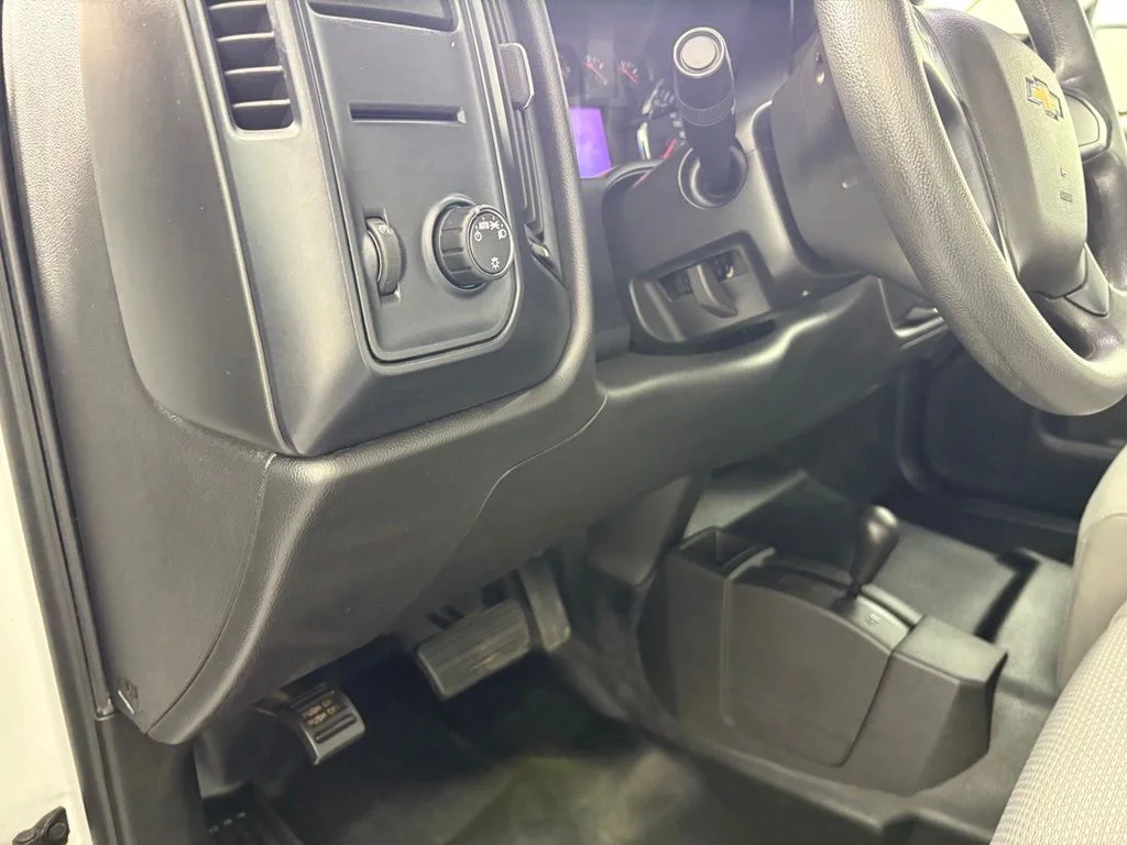 Used 2017 White Chevrolet WT image 15