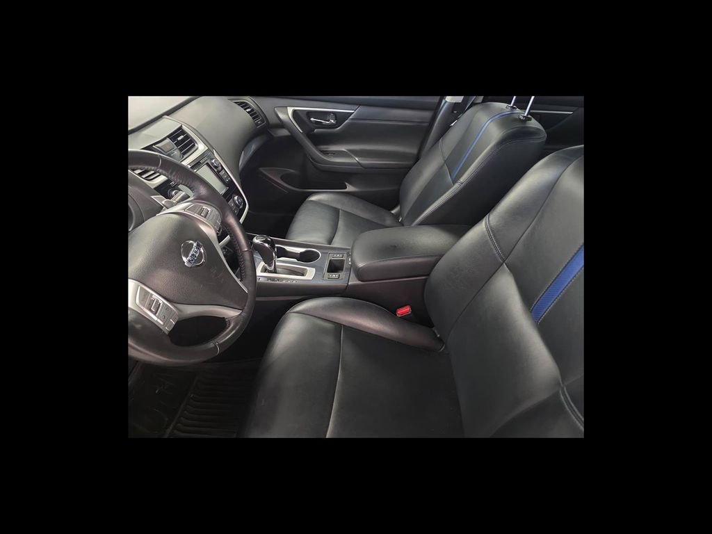 Used 2018 Gray Nissan 2.5 SR image 11
