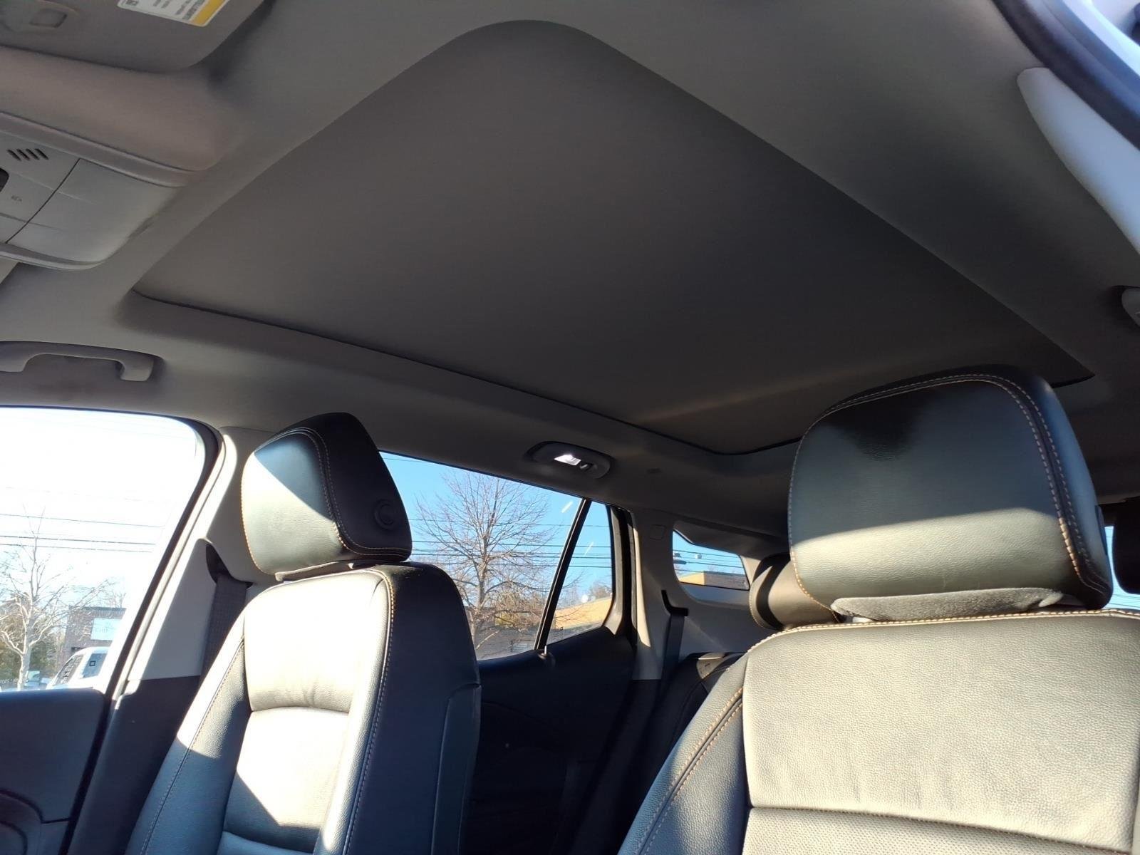 Used 2020 Summit White GMC SLT image 21