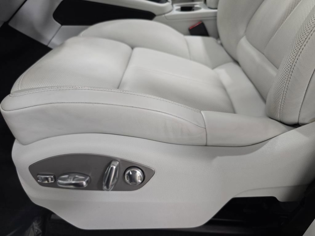 Certified Used 2023 Grey Porsche S image 23