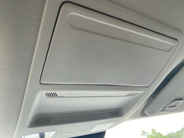 Used 2024 Iconic Silver Metallic Ford XLT image 21