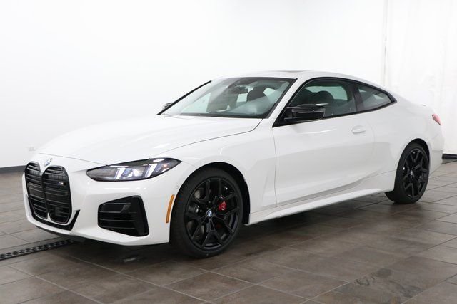 2025 BMW 4 Series M440i xDrive Coupe's photo