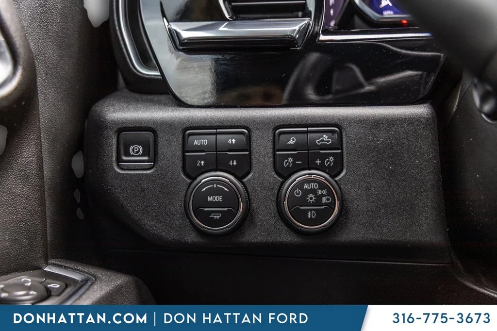 Used 2025 Black Chevrolet LTZ image 15