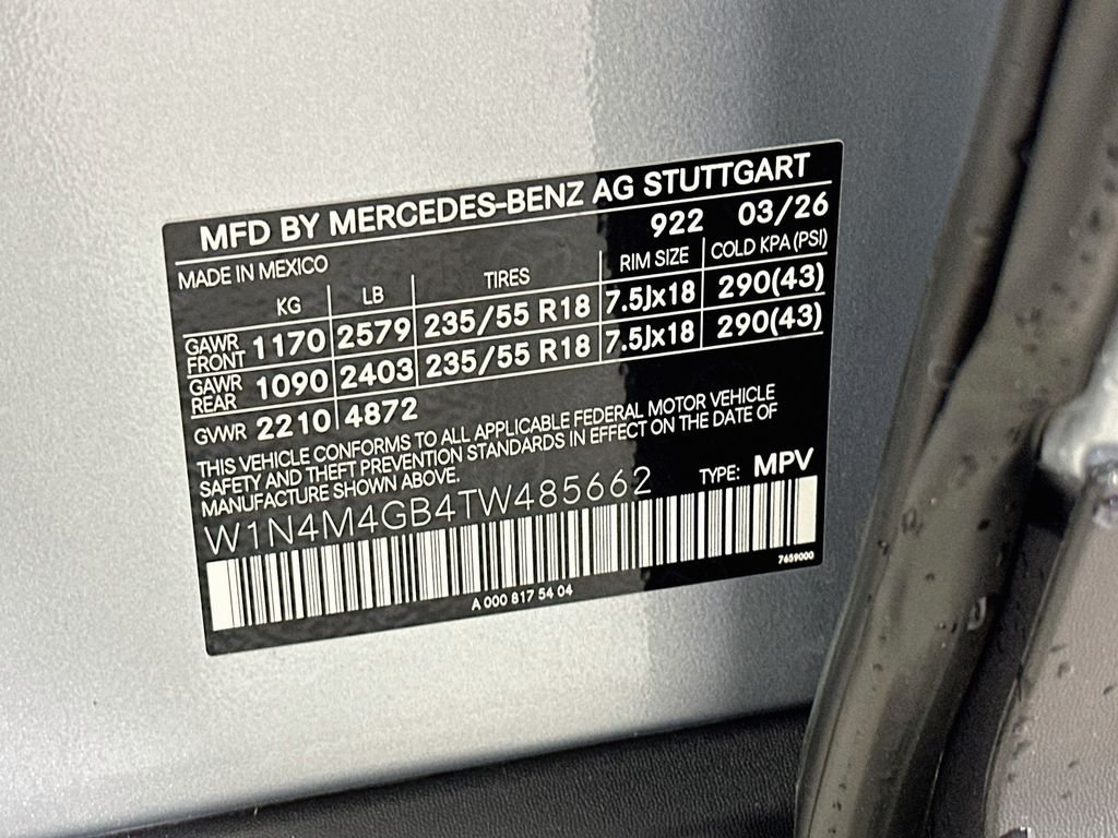 New 2026 Cirrus Silver Metallic Mercedes-Benz GLB 250 image 32