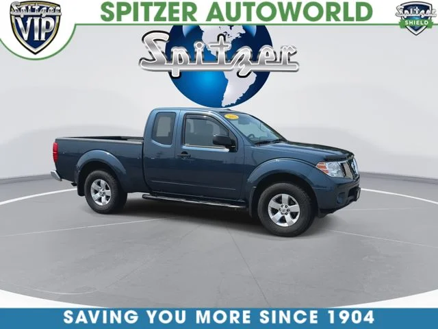 Used 2013 Blue Nissan SV image 2