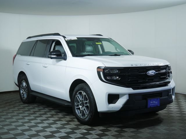 Used 2025 White Ford Active image 1
