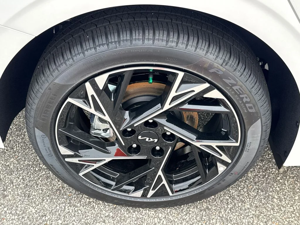 New 2026 Snow White Pearl Kia GT-Line FWD image 17