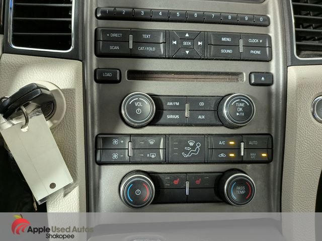 Used 2010 White Ford SEL image 18