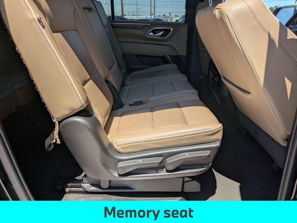 Used 2024 Black Chevrolet Premier image 26