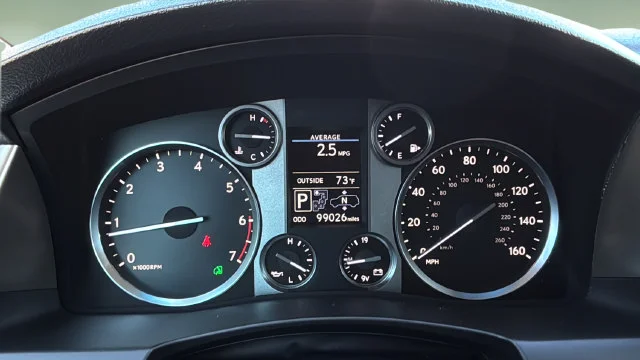 Used 2015 Gray Lexus 570 image 12