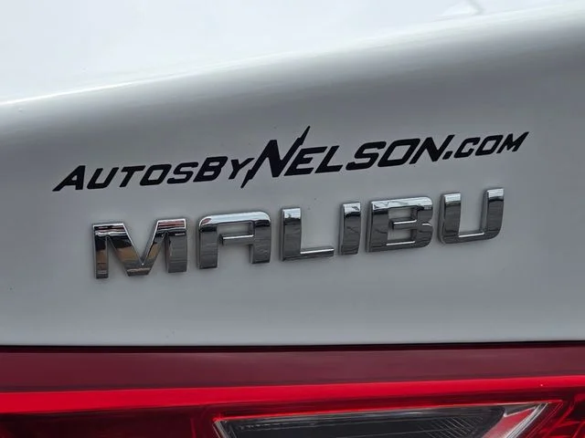 Used 2023 White Chevrolet LT image 18