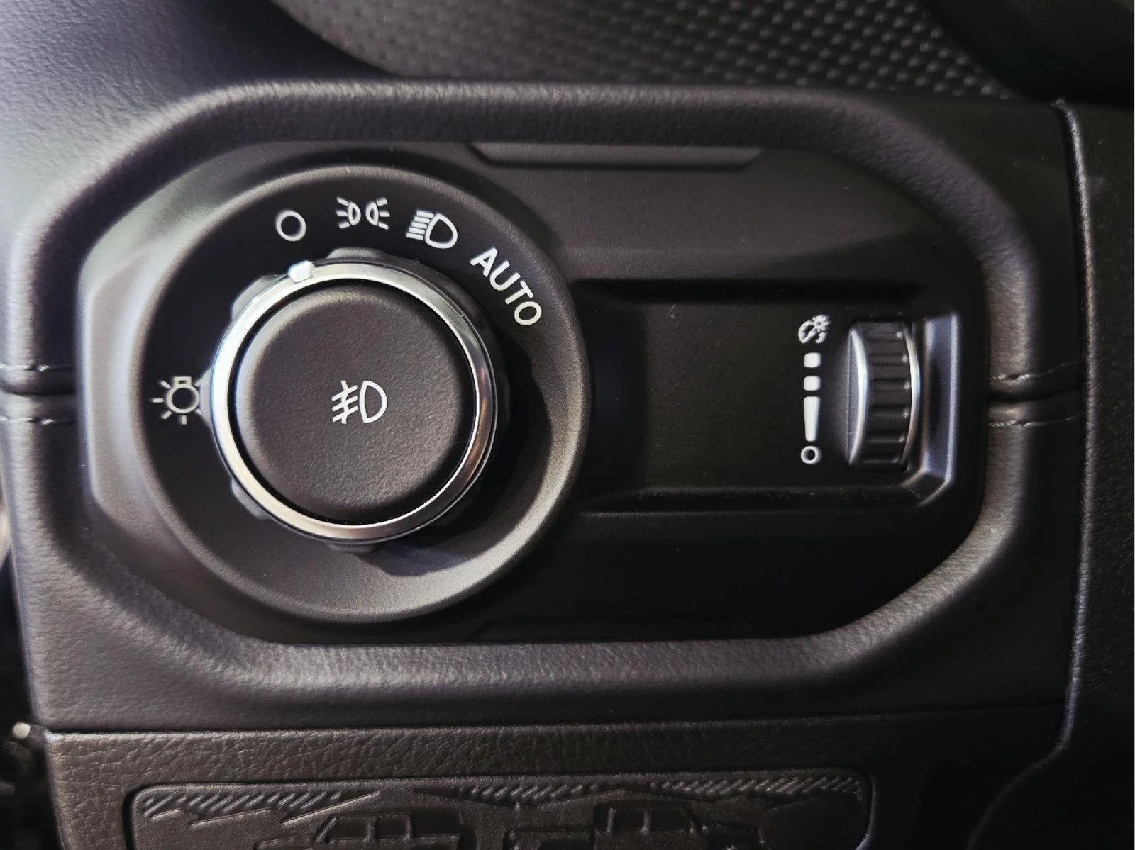Used 2026 Black Clearcoat Jeep Rubicon image 11