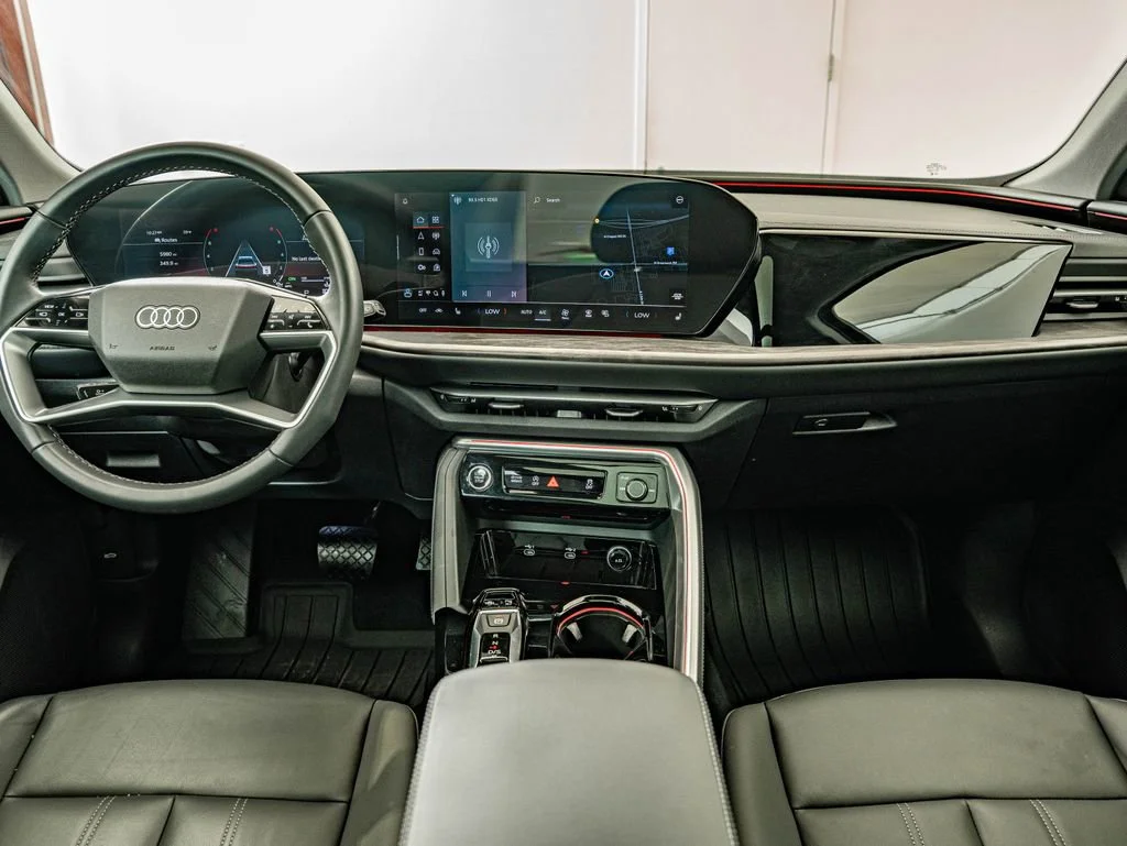 Used 2025 Gray Metallic Audi 2.0T Premium image 28