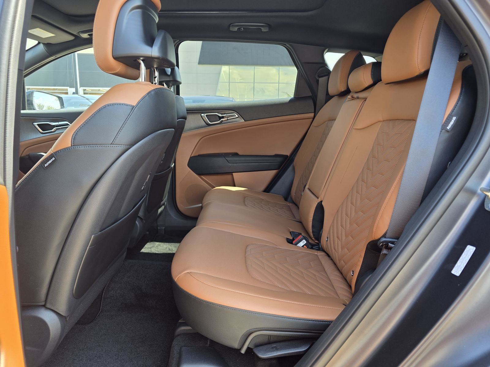 Used 2026 Black Kia X-Line image 17