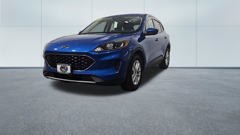 Used 2020 Blue Ford SE image 1