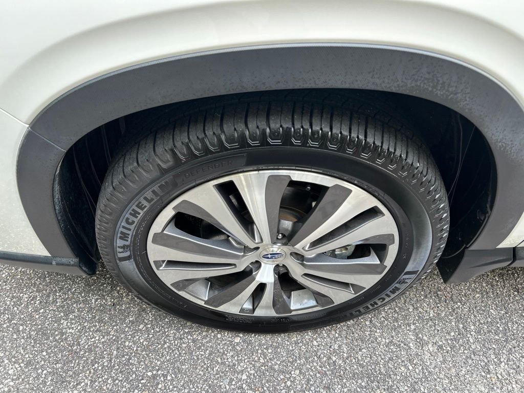 Used 2021 White Subaru Limited image 13