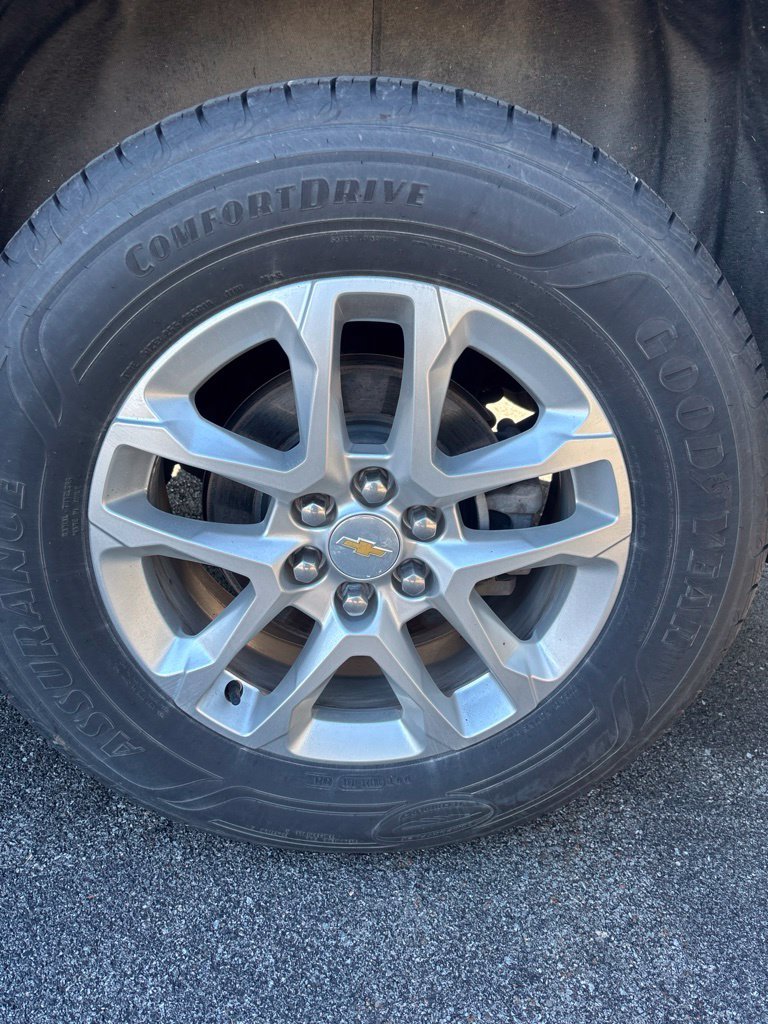 Used 2022 Blue Chevrolet LS image 10