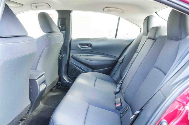 Certified Used 2023 RUBY FLARE PEARL Toyota  image 18