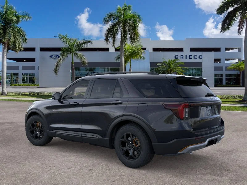 New 2026 Agate Black Metallic Ford Tremor® image 26