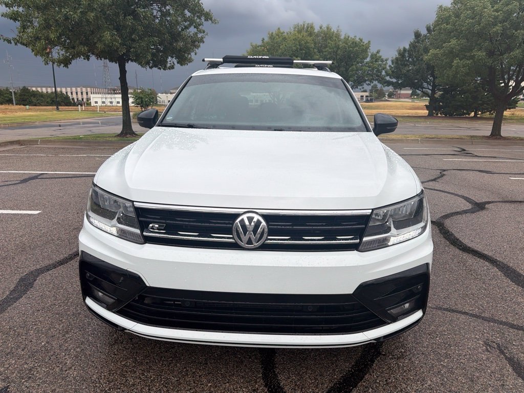 Used 2020  Volkswagen 2.0T SE R-Line Black image 2