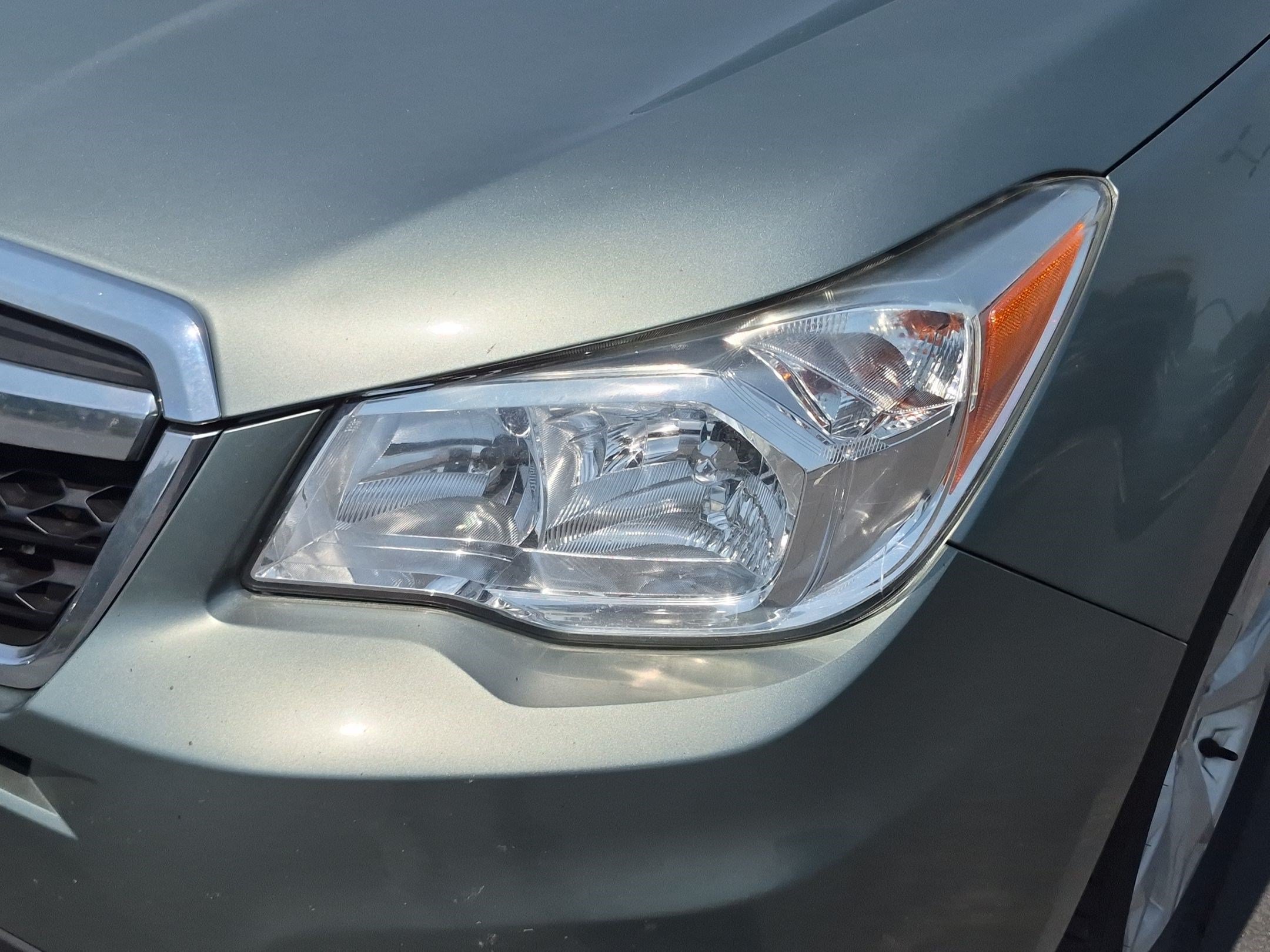 Used 2016 Jasmine Green Metallic Subaru 2.5i Premium image 10