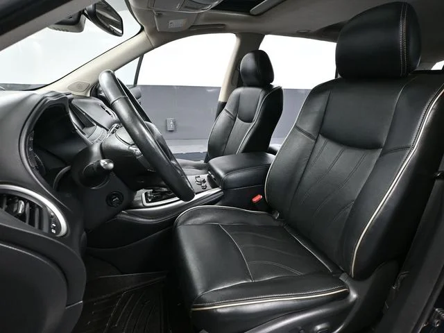 Used 2020 Blue INFINITI LUXE image 24