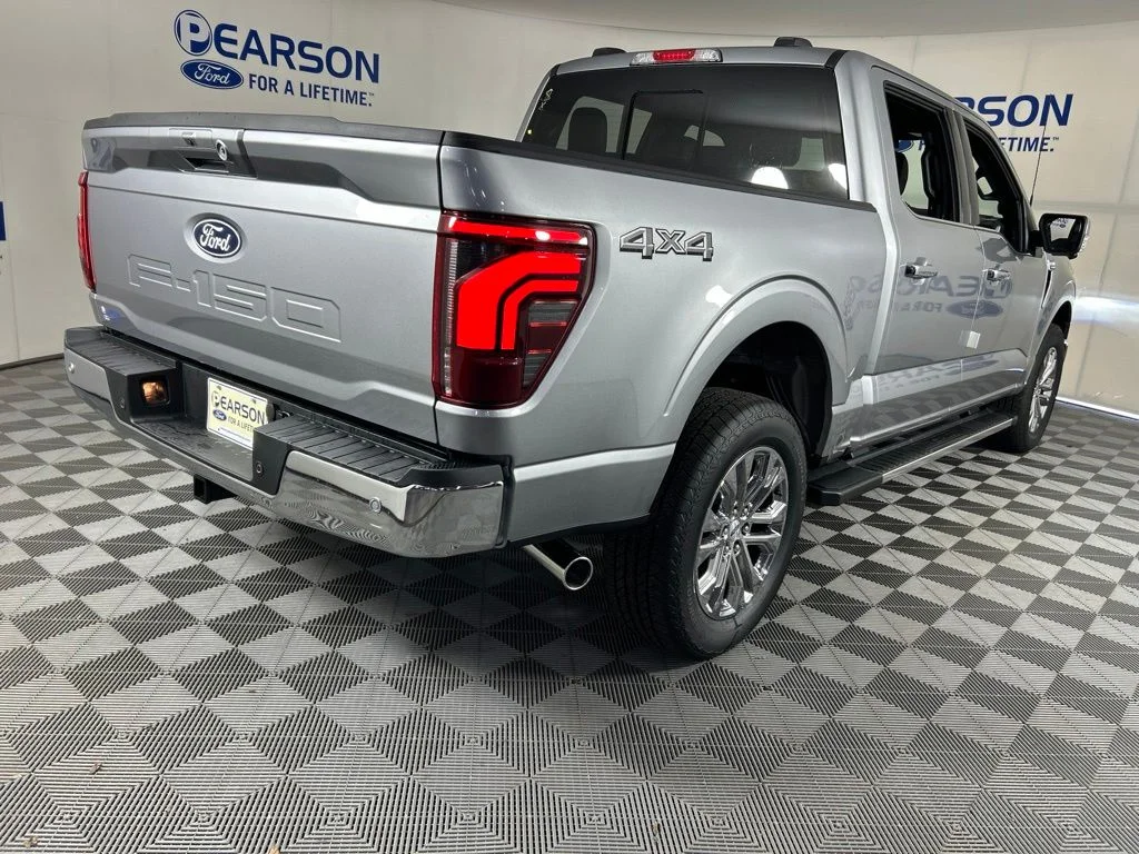 New 2026 Iconic Silver Metallic Ford Lariat image 6