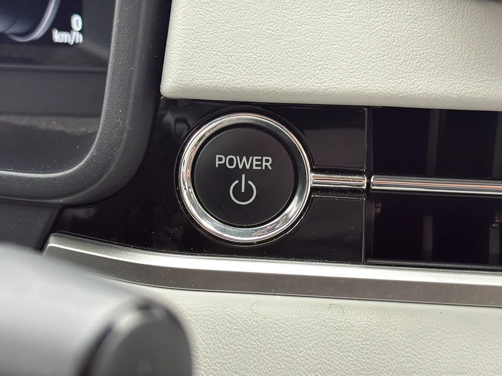 Used 2023 Black Mitsubishi SEL image 13