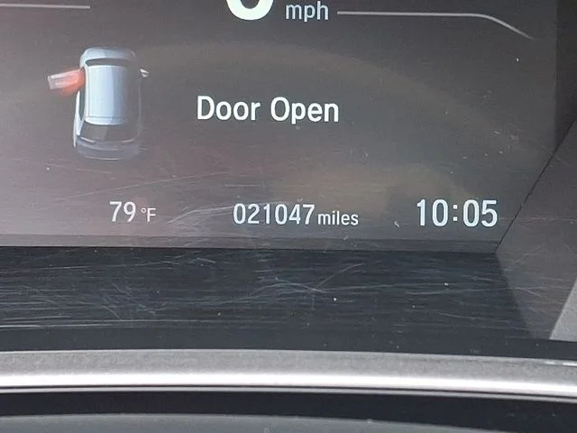 Used 2020  Honda Touring image 20