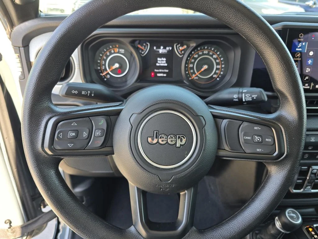 Used 2025 Anvil Clearcoat Jeep Nighthawk image 12