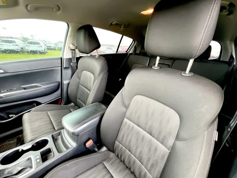 Used 2017 SILVER Kia LX image 15