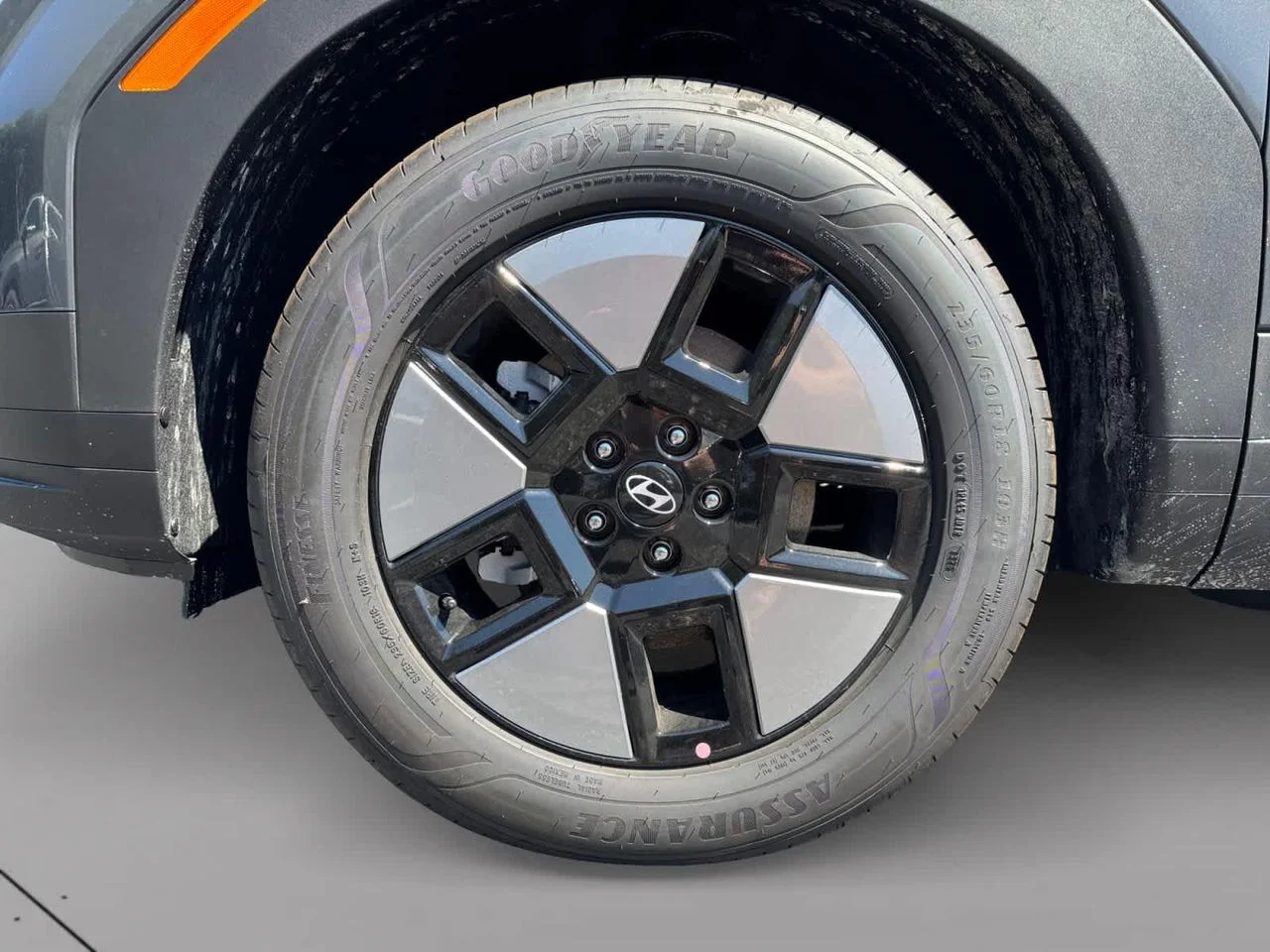 New 2026 Gray Hyundai SEL image 7