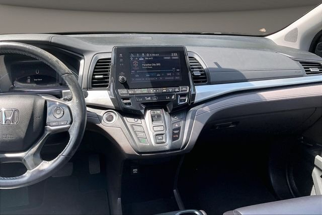 Used 2020 Black Honda EX-L image 6