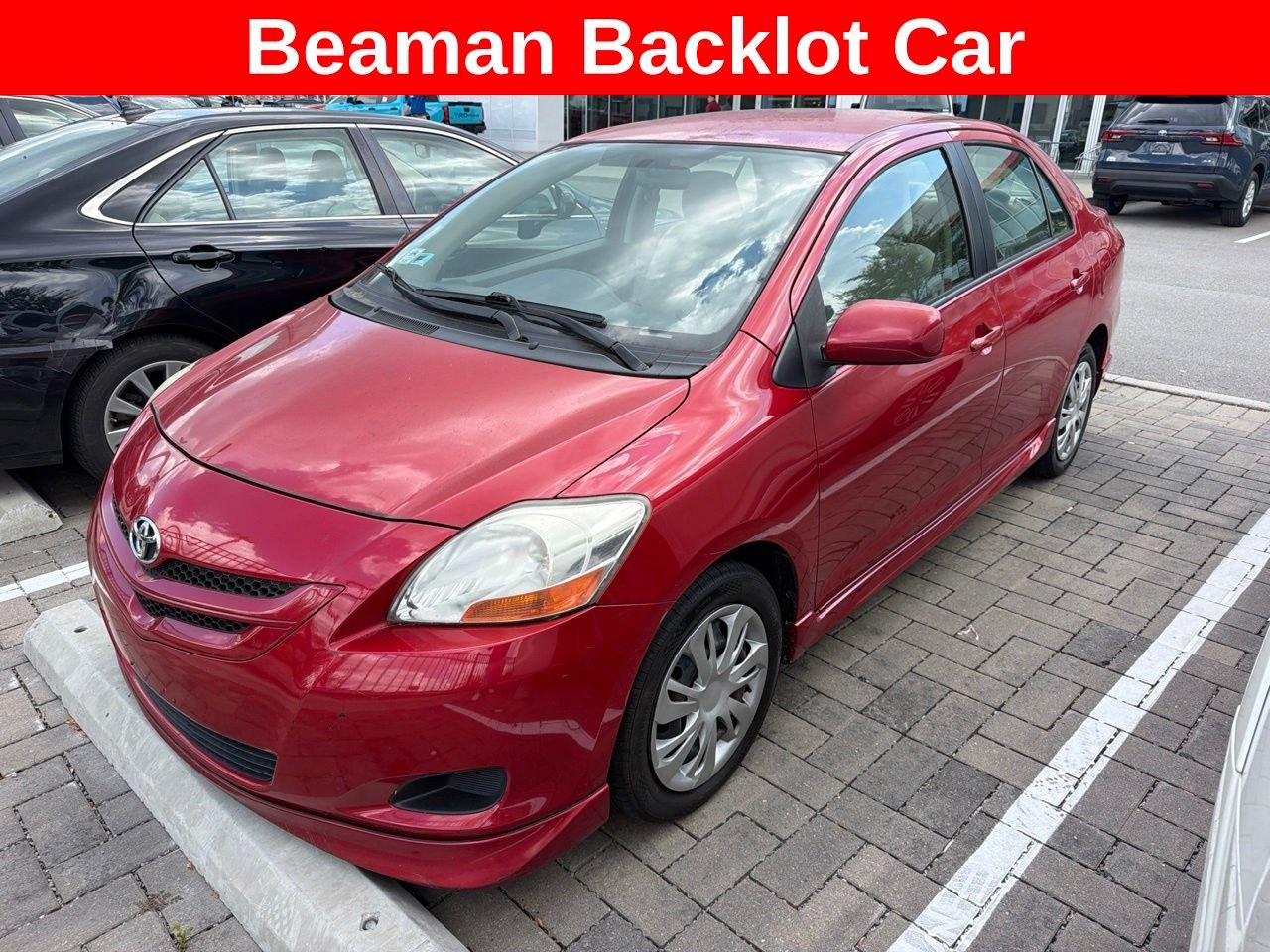 Used 2007 Red Toyota  image 1