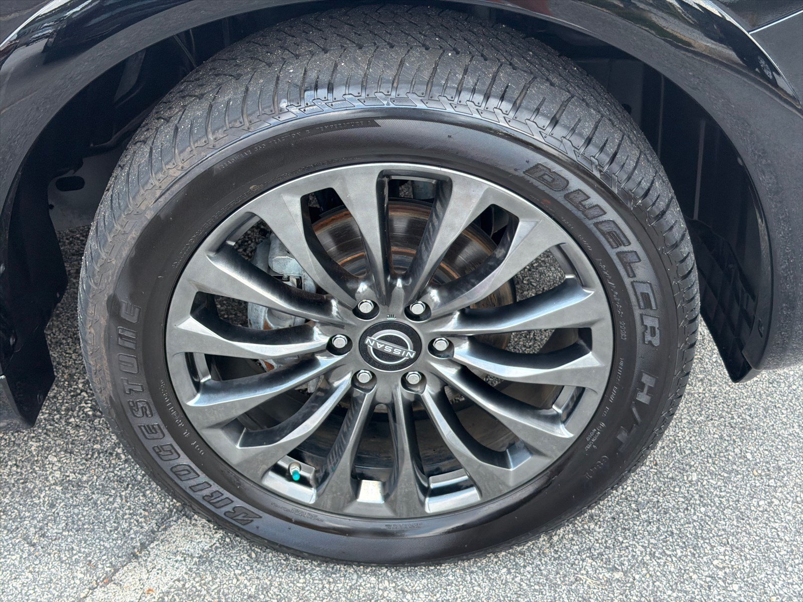 Used 2024 Super Black Nissan Platinum image 12