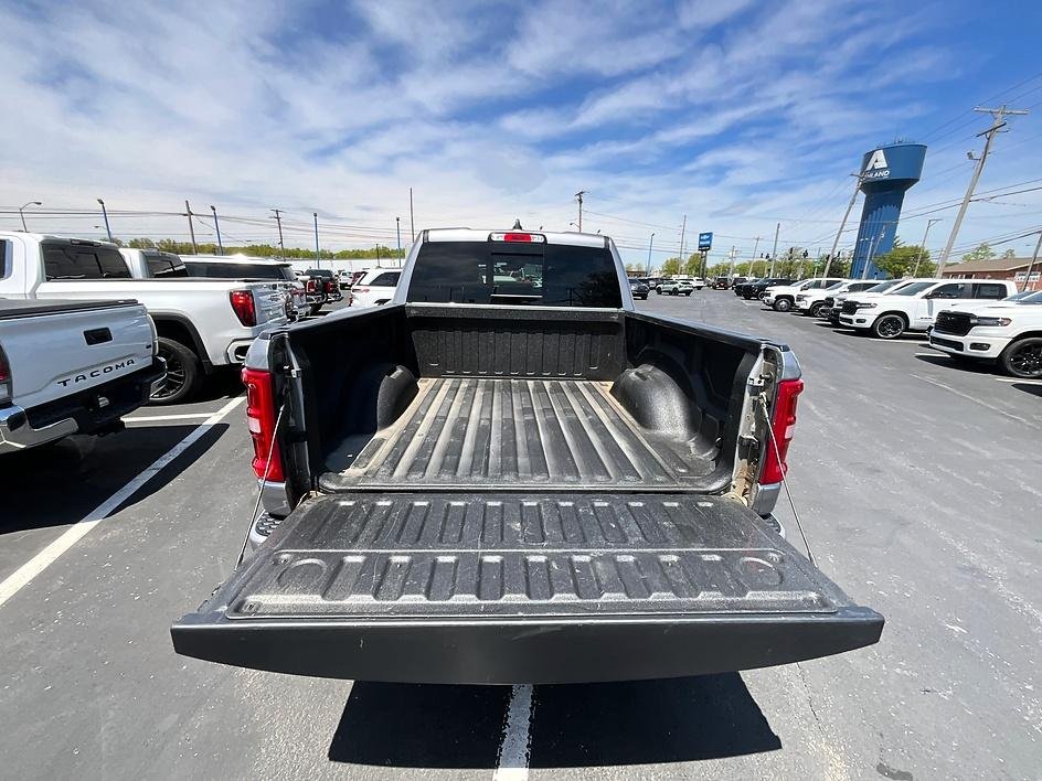 Used 2025 Silver Ram Laramie image 7