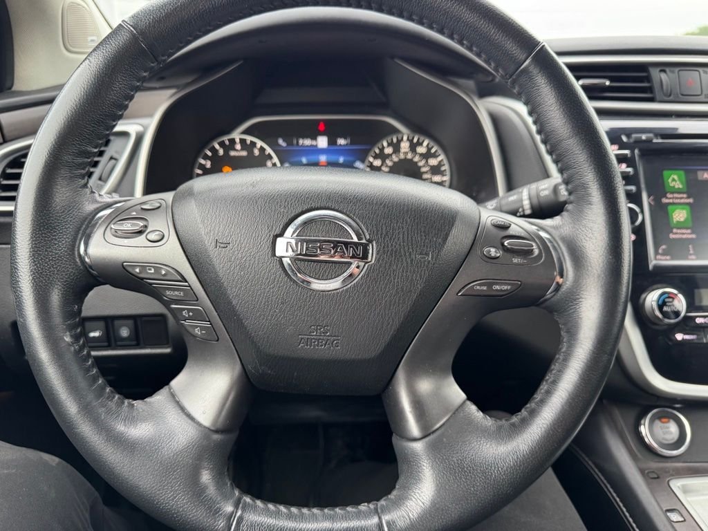 Used 2019 Blue Nissan Platinum image 10