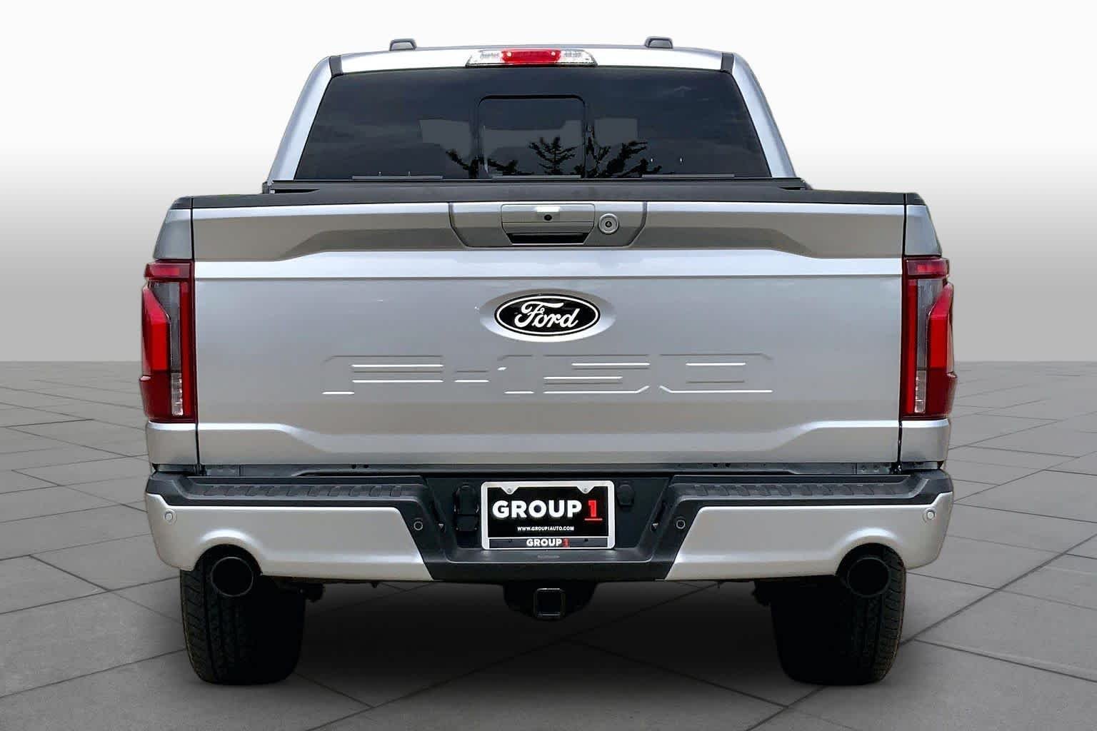 Used 2024 Iconic Silver Metallic Ford LARIAT image 4