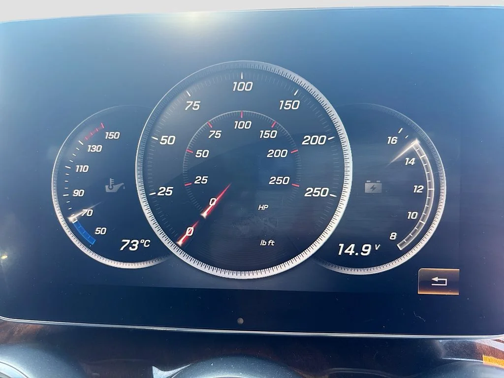 Used 2018 White Mercedes-Benz GLC 300 image 36