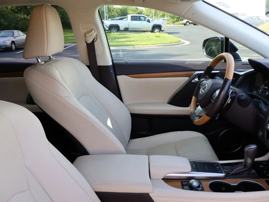 Used 2020 Black Lexus 350 image 9