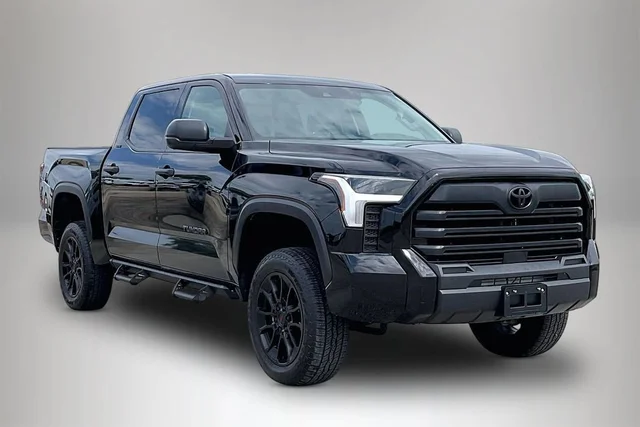 2024 Toyota Tundra 4WD SR5