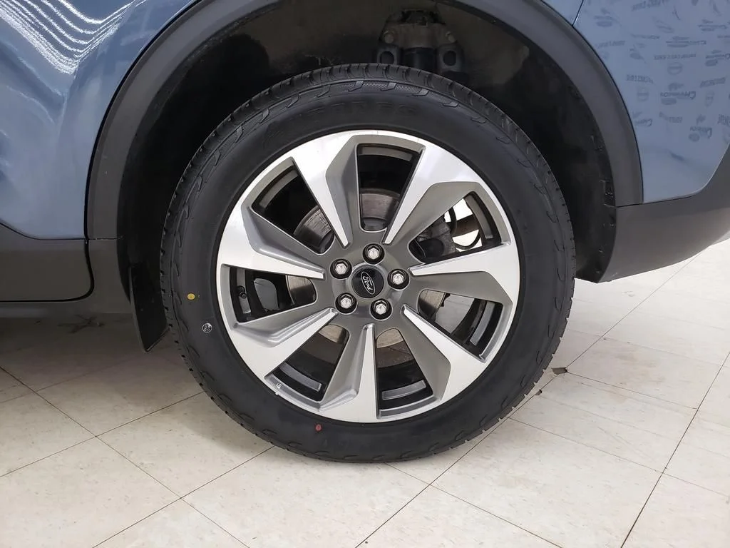 Certified Used 2024 Blue Ford Platinum image 26