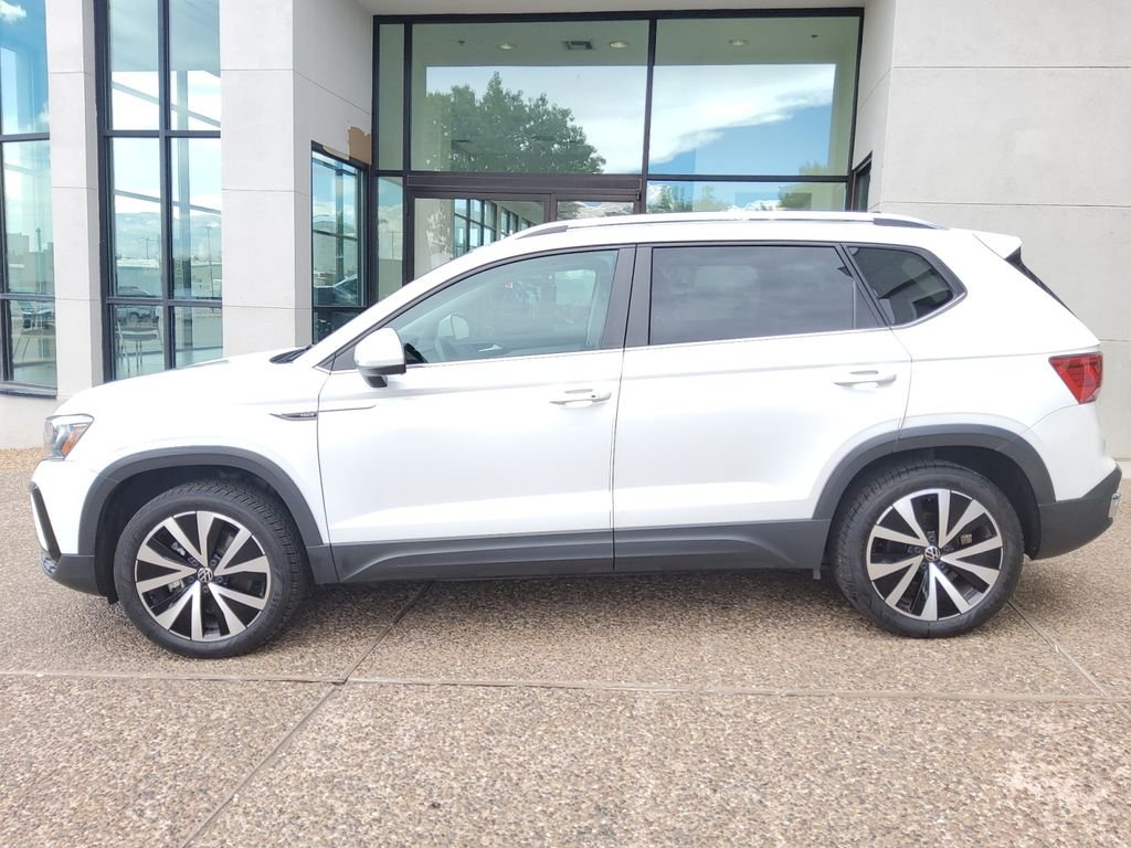 Used 2023  Volkswagen 1.5T SE image 28