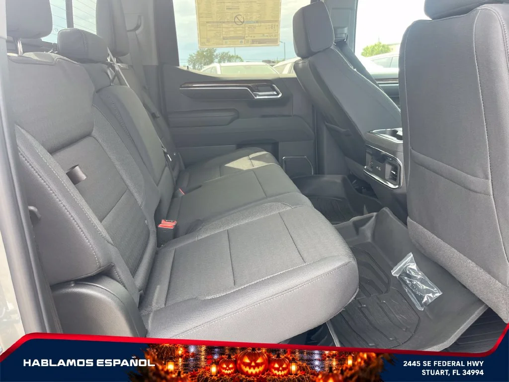 New 2026 Sterling Metallic GMC Elevation image 17