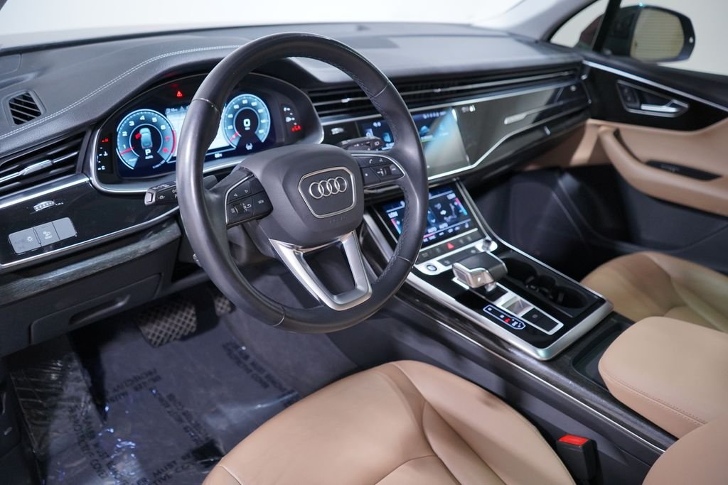 Used 2023 Black Metallic Audi 55 Premium image 6