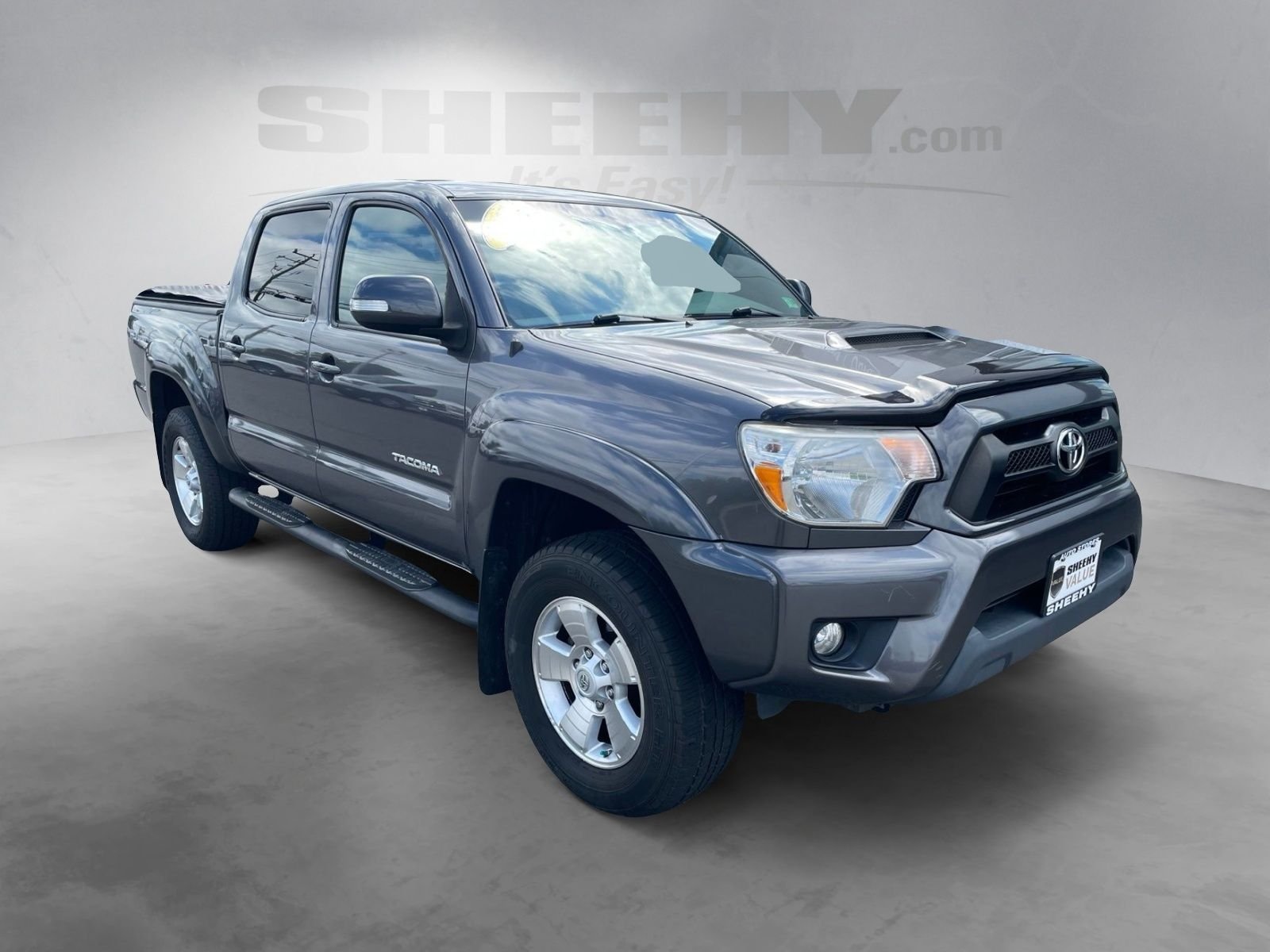 Used 2014 Gray Toyota Base image 2